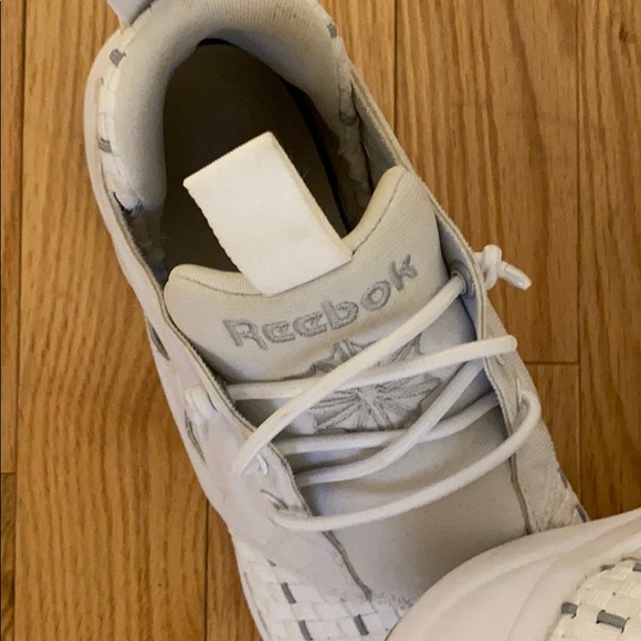 Reebok street shoes - Picture 2 of 4